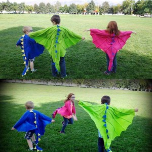 <span class=keywords><strong>Cape</strong></span> de dragon avec chapeau Costume de dragon sans dents <span class=keywords><strong>Cape</strong></span> Costumes d'Halloween Cosplay Costume de dinosaure - Product Image 6