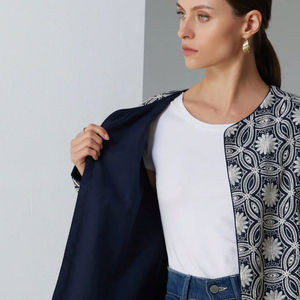 Nouvelle veste matelassée d'hiver pour femmes, sur mesure, fabriquée en usine, 2025, taille XL, toile tissée, broderie, écologique, bohème, florale, 100% coton - Product Image 1