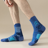 Chaussettes de cyclisme professionnelles hommes femmes pression extérieure Marathon chaussettes de sport façonnage vente en gros chaussettes de course à Compression