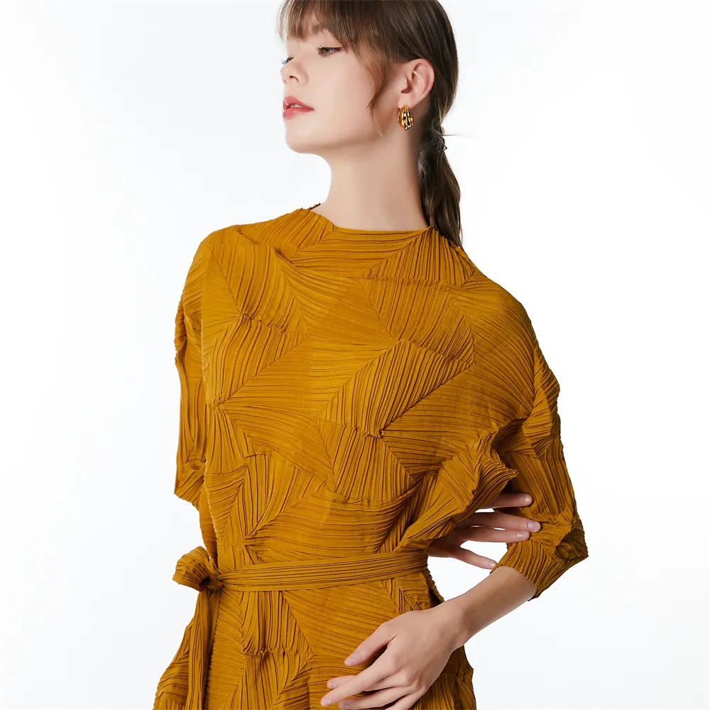 2022 miyake Pleated Fashionable dress with belt autumn for Women temperament noble Free size thin and loose pleats clothing