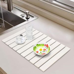 Grand tapis de séchage de vaisselle en pierre Tapis de séchage de vaisselle en pierre pliable à séchage rapide pour comptoir de cuisine - Product Image 5