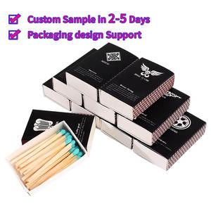 أعواد كبريت خشبية فاخرة مخصصة في علبة سوداء آمنة - Product Image 2