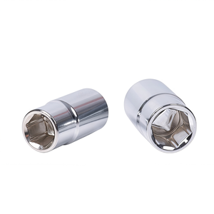 Clé à douille télescopique en acier Cr-V robuste pour réparation de pneus de voiture, clé à écrous extensible pour changement de pneus, outil de réparation de pneus à économie d'effort - Product Image 4