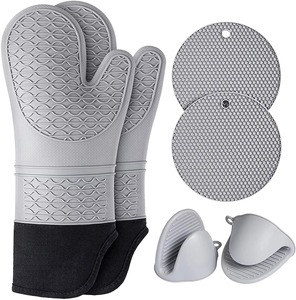 Food grade non slip textured handle silicone <b>oven</b> gloves heavy duty cooking gloves kitchen safety triangle silicone pot <b>rack</b> - Product Image 1