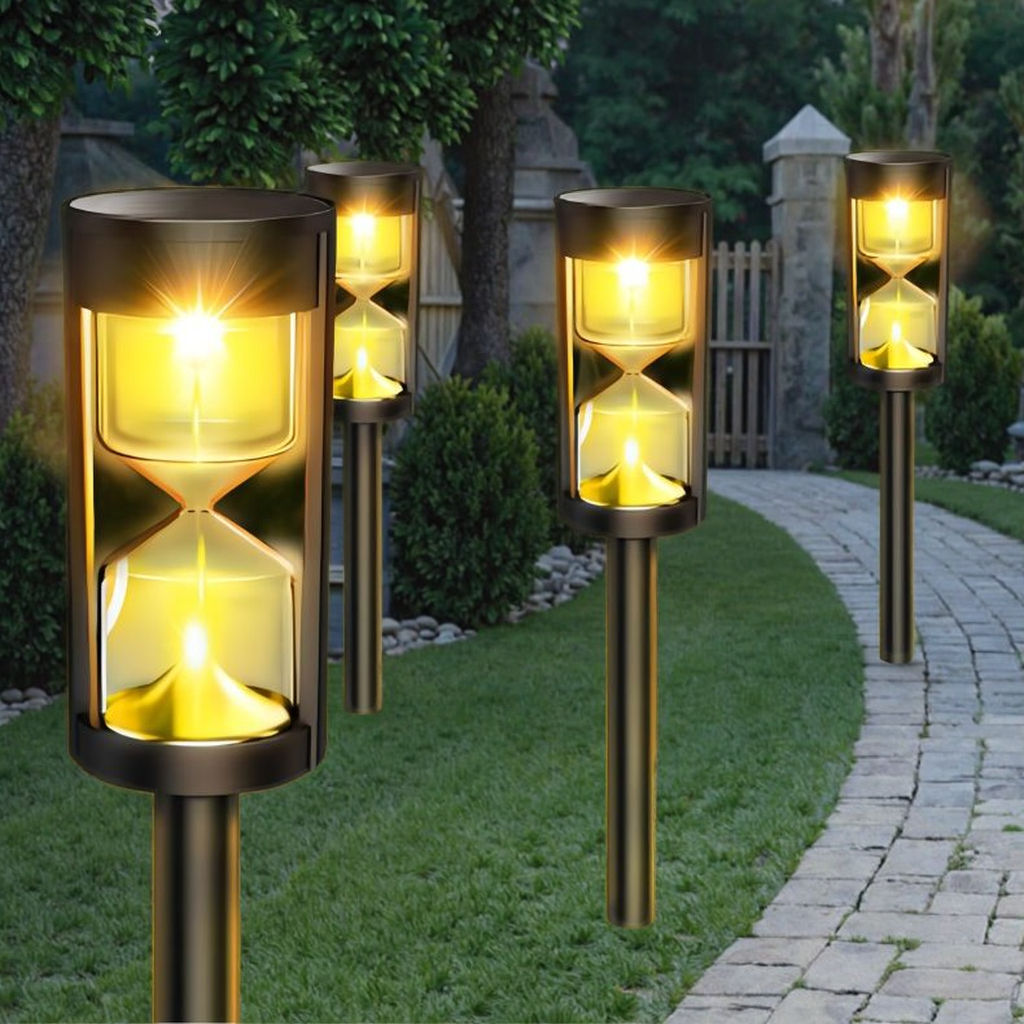 New Arrival Wholesale LED Light Solar Garden Warm Color IP65 Waterproof Polysilicon Solar Stake Landscape Lamps with Battery