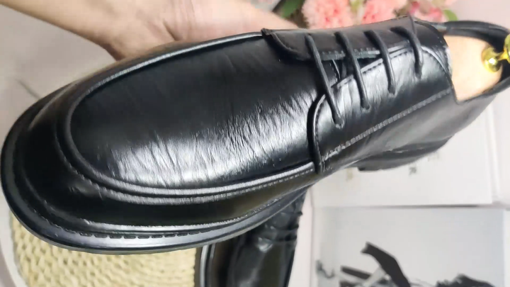 Genuine Cow Leather Male Dress Shoes Round Toe Loafer Shoes main image 0
