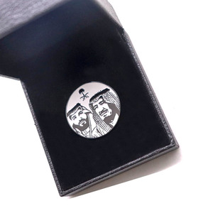 AI-MICH Spilla Magnetica da 30mm con Design del <span class=keywords><strong>Principe</strong></span> dell'Arabia Saudita, Placcatura in Nichel <span class=keywords><strong>Nero</strong></span>, Distintivo Personalizzato in Smalto Morbido - Product Image 6