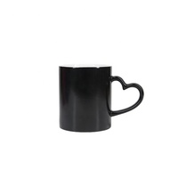 Mug magique en céramique moderne de 350 ml avec poignée en forme de cœur, sublimation photo, changement de couleur, passe au micro-ondes et au lave-vaisselle, idéal pour les cadeaux d'affaires