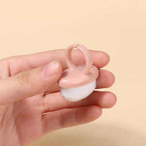 Herramientas <span class=keywords><strong>de</strong></span> Manicura para Preparación <span class=keywords><strong>de</strong></span> <span class=keywords><strong>Uñas</strong></span> Cepillo <span class=keywords><strong>de</strong></span> Polvo para <span class=keywords><strong>Uñas</strong></span> <span class=keywords><strong>con</strong></span> Anillo <span class=keywords><strong>de</strong></span> Dedo y Cerdas Suaves para <span class=keywords><strong>Limpiar</strong></span> <span class=keywords><strong>Uñas</strong></span> <span class=keywords><strong>de</strong></span> Manos y Pies - Product Image 4