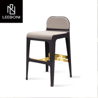 Meubles de villa en tissu nubuck de qualité supérieure Pieds en métal de luxe Tabouret de bar moderne en acier inoxydable