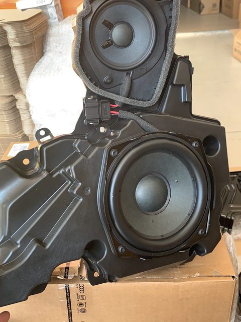 Genuine Audi A8 S8 D5 Bang Olufsen B&O Front Door Woofer Bass Speaker Upgrade OE 4N0035297A 4N0035298A