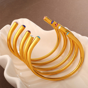 Brazalete Abierto de Aleación de Zinc con Gemas Multicolores Estilo Europeo Americano, Joyería de Fiesta para Mujer con Cristales y Diamantes de Imitación - Product Image 1