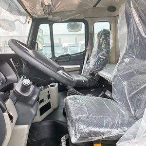 Camion-citerne à eau Sinotruck Howo d'occasion, réservoir de 20000 L, 10 roues, en vente - Product Image 5