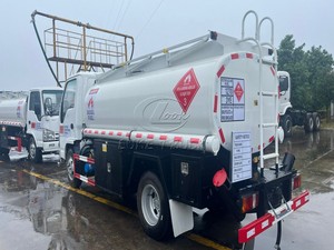 ผู้ผลิตรถบรรทุกคุณภาพสูง รถบรรทุกเติมน้ำมันอีซูซุ 5000L-15000L รถบรรทุกถังน้ำมันสนามบิน สำหรับเติมน้ำมันในสถานที่ก่อสร้าง - Product Image 3