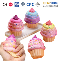 Jouet anti-stress Kawaii en forme de cupcake avec confettis, à remontée lente, en PU souple, simulation de dessert arc-en-ciel, jouet à presser pour enfants
