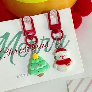 Wholesale Christmas New Gift <b>Cartoon</b> Cute Resin Keychain Santa Claus Pendant for <b>Backpack</b> Accessories - Product Image 1