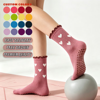 Chaussettes de Pilates avec logo brodé, emballage Xingyou, chaussettes personnalisées sur mesure, vente en gros, chaussettes de yoga antidérapantes pour Reformer