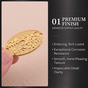 Etiqueta de Metal Personalizada con Nombre y Logotipo, Fabricante de Etiquetas para Ropa, Fuente Gótica, Placa Plateada, Etiqueta de Marca, Etiqueta Metálica para Prendas - Product Image 3
