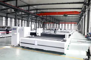 Metal CNC Fiber lazer kesim makinesi