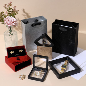 Boîte à bijoux unique anti-oxydation dorée brillante avec insert en <span class=keywords><strong>film</strong></span> PE pour collier, pendentif, broche, emballage <span class=keywords><strong>de</strong></span> bijoux - Product Image 4