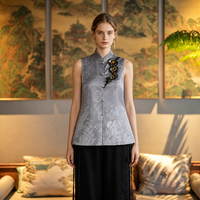 Gilet de luxe en soie satinée pour femme, broderie française faite à la main, style chinois, sans manches, personnalisable OEM ODM