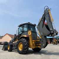 4WD-Radlader mit hydraulischer Vorderradantrieb für kleine landwirtschaftliche Betriebe und Obstplantagen, abschleppbarer Baggerlader mit Kabine