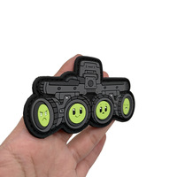 Badge en caoutchouc 3D PVC motif visage souriant à quatre yeux, vision nocturne panoramique, prêt à être expédié, idéal pour les brassards tactiques