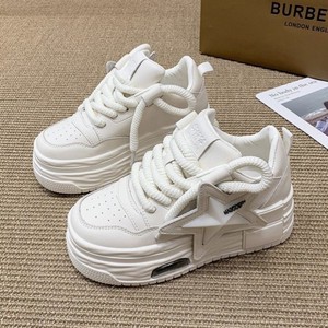 Chaussons à semelles épaisses pour un usage décontracté, Nouveau style printemps-automne 2026, Succès en ligne, Sneakers pour femmes extrêmement populaires - Product Image 3