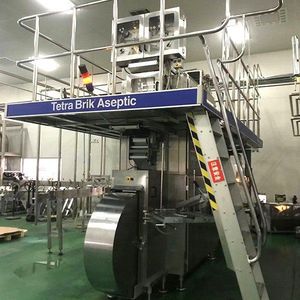 Máquina Automática <span class=keywords><strong>de</strong></span> Envasado Aséptico <span class=keywords><strong>Tetra</strong></span> <span class=keywords><strong>Pak</strong></span> <span class=keywords><strong>de</strong></span> 5000 CPH para <span class=keywords><strong>Leche</strong></span>, Zumo, Bebidas y Líquidos - Product Image 6