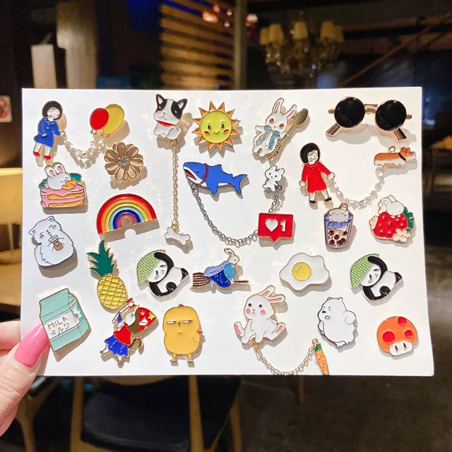 Custom Fashion Hard Enamel Lapel Pins of Cute Design Enamel Pin