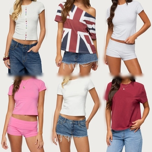 Lot de Vêtements Mixtes pour Femmes en Gros : Ensembles Y2K Crop Top et Short en Jean, Hauts et Bas Décontractés d'Été, Stock Assorti - Product Image 3