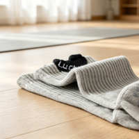 Chaussettes de yoga et de fitness d'intérieur de haute qualité, couleur unie, personnalisables pour le Pilates