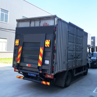 Plateforme élévatrice hydraulique en acier à flèche de 1500 kg pour camions de logistique et de livraison express