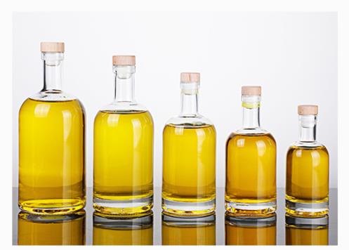 Liquor flint whiskey/Vodka glass bottles for sale glass whiskey bottles with lid Vodka glass bottles