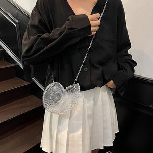 2025 bolso <span class=keywords><strong>de</strong></span> noche <span class=keywords><strong>de</strong></span> concha geométrica <span class=keywords><strong>para</strong></span> mujer, nuevo bolso transparente <span class=keywords><strong>de</strong></span> gelatina transparente <span class=keywords><strong>de</strong></span> moda, bolso <span class=keywords><strong>de</strong></span> concha <span class=keywords><strong>de</strong></span> caracol, bolsos cruzados con cadena acrílica - Product Image 6
