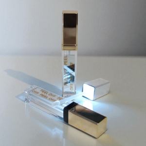 Brillant à lèvres en gros avec lumière led et miroir - Product Image 3