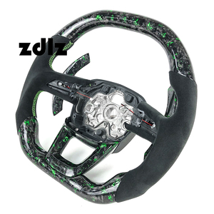 Volante de Fibra de Carbono Forjado Verde para <span class=keywords><strong>Audi</strong></span> Q3 <span class=keywords><strong>Q5</strong></span> Q7 Q8 <span class=keywords><strong>RS</strong></span> Q3 <span class=keywords><strong>Q5</strong></span> 2012-2023 con Levas de Cambio, Compatible con Personalización - Product Image 3