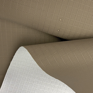 Tela Oxford Impermeable de Poliéster 100% con Revestimiento de PU 210D, Diseño a Cuadros de 0.3 mm, Ligera y Antiestática para Tiendas de Campaña para Niñas - Product Image 5