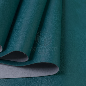 Los tipos de cuero de vaca incluyen grano completo, grano superior, grano corregido, dividido, gamuza, nubuck, anilina, semianilina - Product Image 1