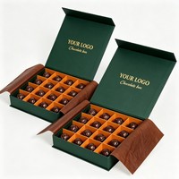 Boîte à chocolat de luxe en vente flash avec logo estampé or, boîtes pour emballage cadeau, boîte à chocolat rigide magnétique personnalisée