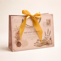 Sac cadeau en papier illustré vintage personnalisé avec nœud en ruban pour librairie, bougie parfumée au café, emballage de boutique de cadeaux