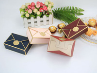 Emballage de boîte cadeau personnalisé en forme d'enveloppe, cadeau de mariage, boîte à bonbons, fête d'anniversaire, décoration de Noël