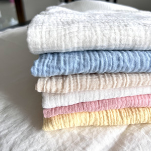 100% <span class=keywords><strong>coton</strong></span> vente chaude double couche 100% mousseline <span class=keywords><strong>de</strong></span> <span class=keywords><strong>gaze</strong></span> <span class=keywords><strong>de</strong></span> <span class=keywords><strong>coton</strong></span> froissé tissu doux pour bébé - Product Image 1