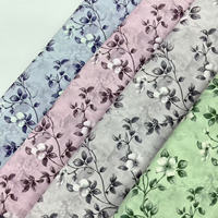Tissu en crêpe seersucker tissé à rayures en polyester pour robes de luxe, 150 g/m², écologique, fil 150D, confortable et doux pour la peau
