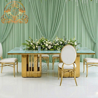 Table basse moderne en verre pour hôtels, mariages et réceptions – Design de luxe, structure durable en acier inoxydable
