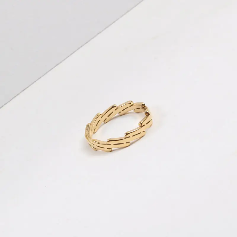 Non Tarnish Jewelry 18k Gold Plated Stainless Steel Ring Fashion Double Striped Symmetric Special Shaped Ring accesorios mujer