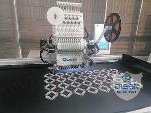 Machine à broder personnalisée 400/680 Quilt Prominent S-1501 Machine à broder commerciale avec 15 aiguilles Paillettes et perles - Product Image 6