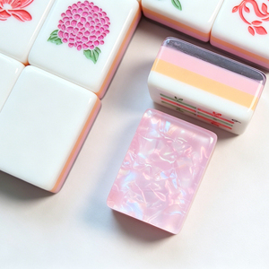 Juego de Mahjong Americano de Lujo Personalizado en Rosa Claro, 160 Piezas, Fichas de Acrílico Cristalino de Cuatro Capas, Plegable, Moderno, para Viajes y Familia - Product Image 2