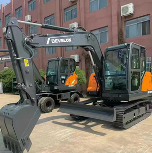 รถขุดไฮดรอลิกขนาดเล็ก DEVELON DX80D 8 ตัน ประสิทธิภาพสูง ขายดี พร้อมบุ้งกี๋ขนาด 0.3 ลูกบาศก์เมตร ใช้งานน้อย (0-2000 ชั่วโมง) - Product Image 3