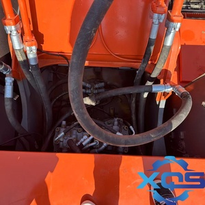 Excavadora Hitachi EX400, Equipo de Construcción de Uso Pesado, Color Naranja - Product Image 2